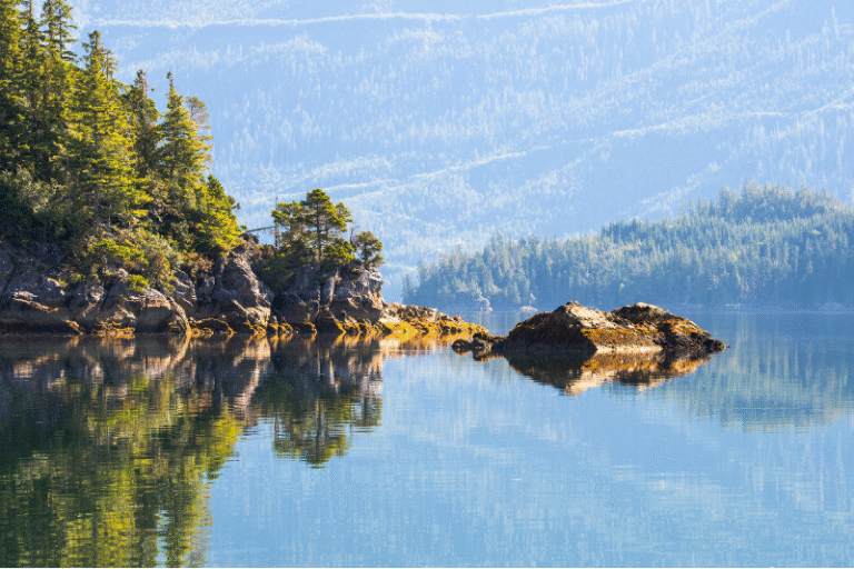 Vancouver, Canada: Where Mountains Meet the Sea